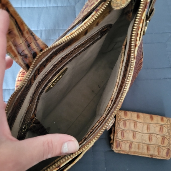 Brahmin purse and wallet - Picture 3 of 7